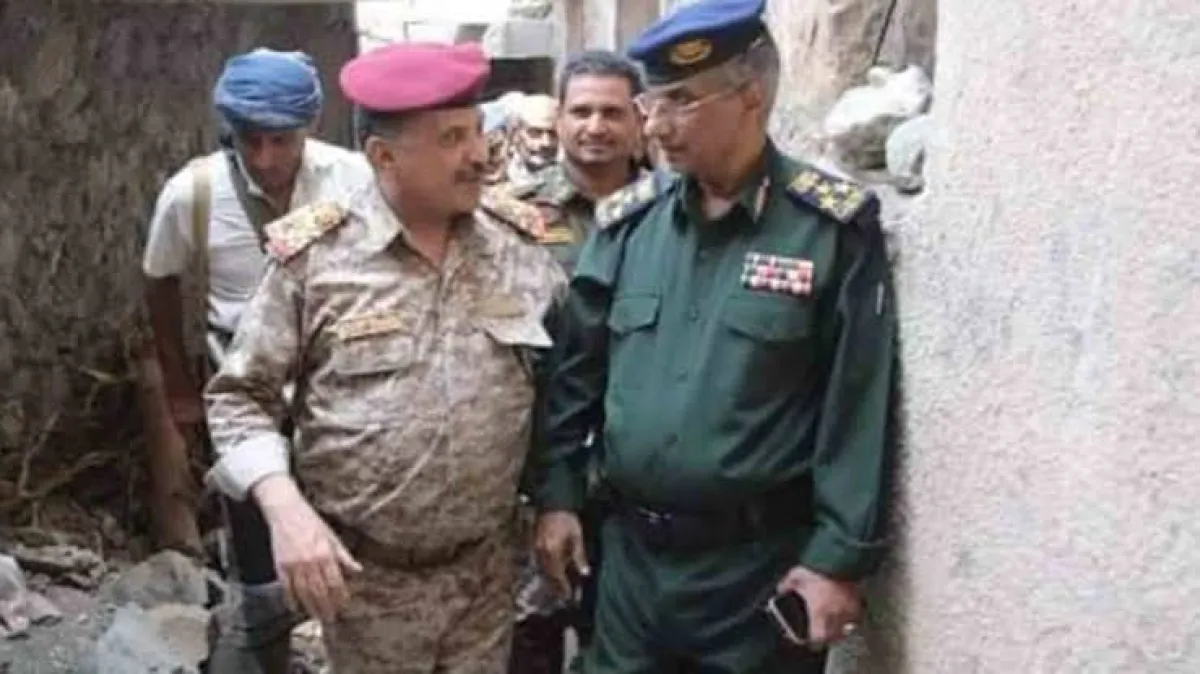 قائد محور تعز يطرد عائلات إلى الشارع ضارباً بأوامر رئيس محكمة الشرق عرض الحائط