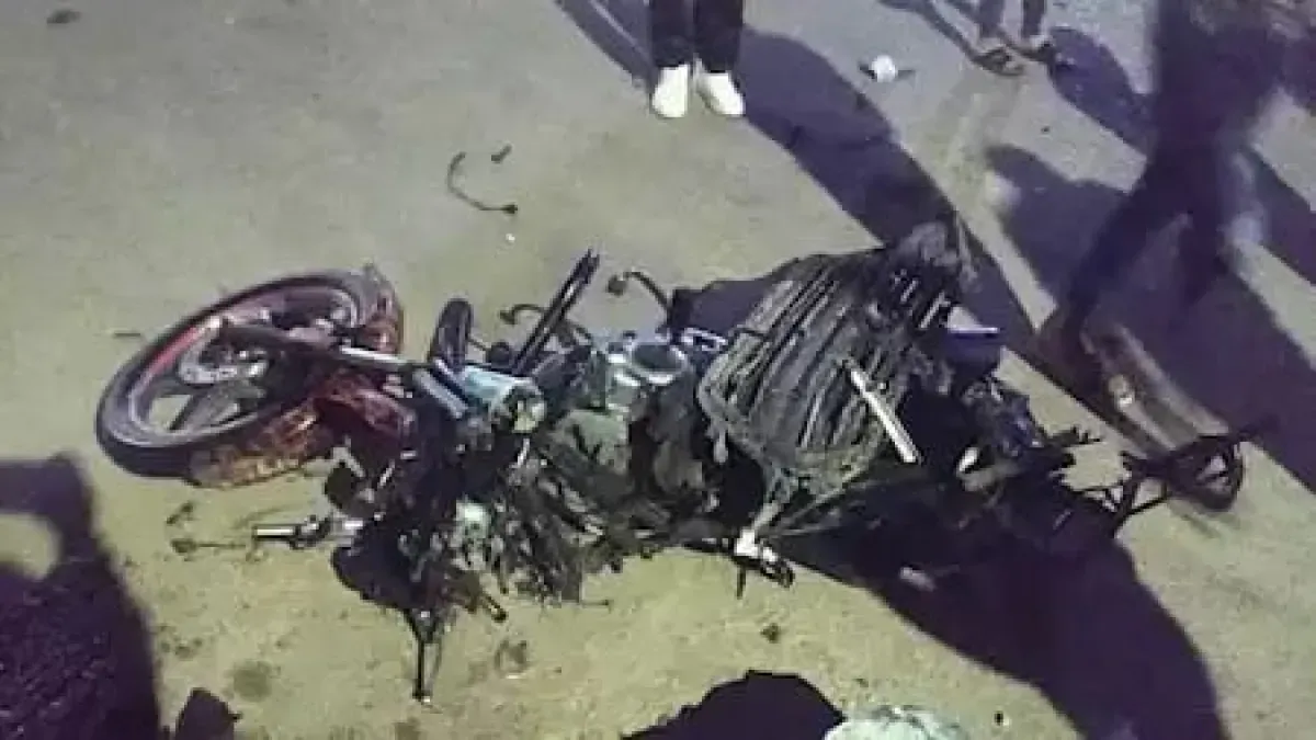 Two Civilians Killed in Houthi Explosive Device Blast in Taiz